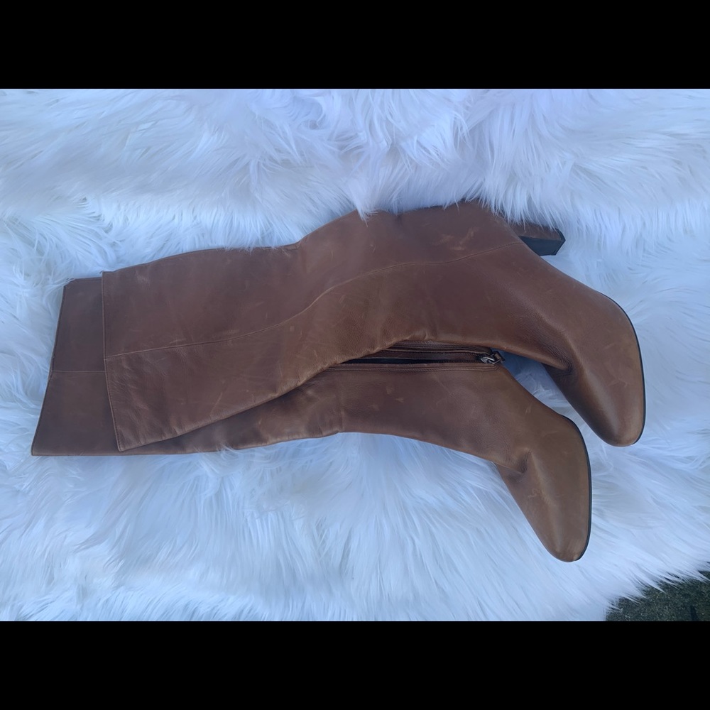 Prada boot - Picture 3 of 4